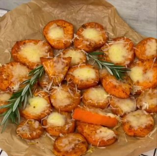 Смачний батат у тривалості 2 шт.