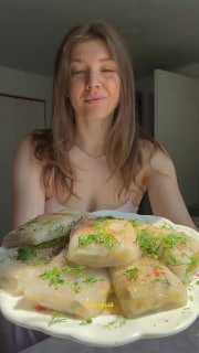 Швидкий білковий сніданок Тунець – 1 може огірм – 2 шт. Авокадо – 1/2 шт. – 1 шт. …