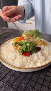 Соковита риба за 10 хвилин у сковороді на 100 грам: 102/13/3,8/3 -біла риба …