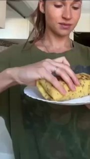 Шаурма з високим вмістом білка – 2 яйця – 1 ст ложка рисового борошна – спеції за смаком Інгредієнти…